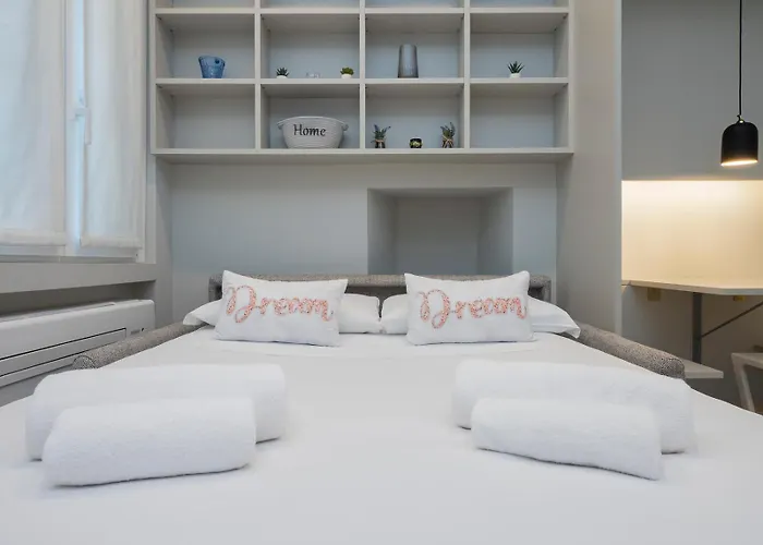 Daire Luxury - Cesare Da Sesto 23